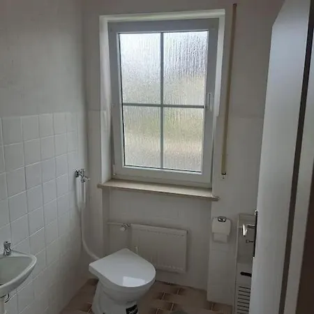 - Monteurwohnung