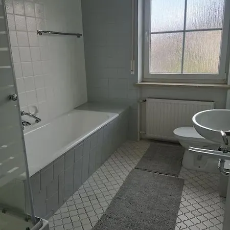 - Monteurwohnung